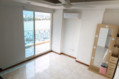 3d4cd384-2513-421d-a25a-07d319c61c4d